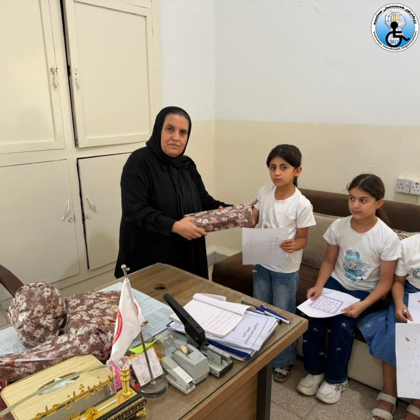 Awarding “School Friends Group” in Dlin and Hawar Schools – Erbil
