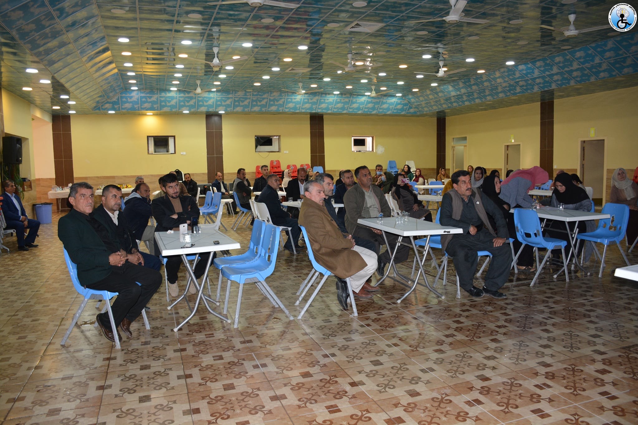 Arranging a training for families with CwDs on stutter techniques and behaviour therapy