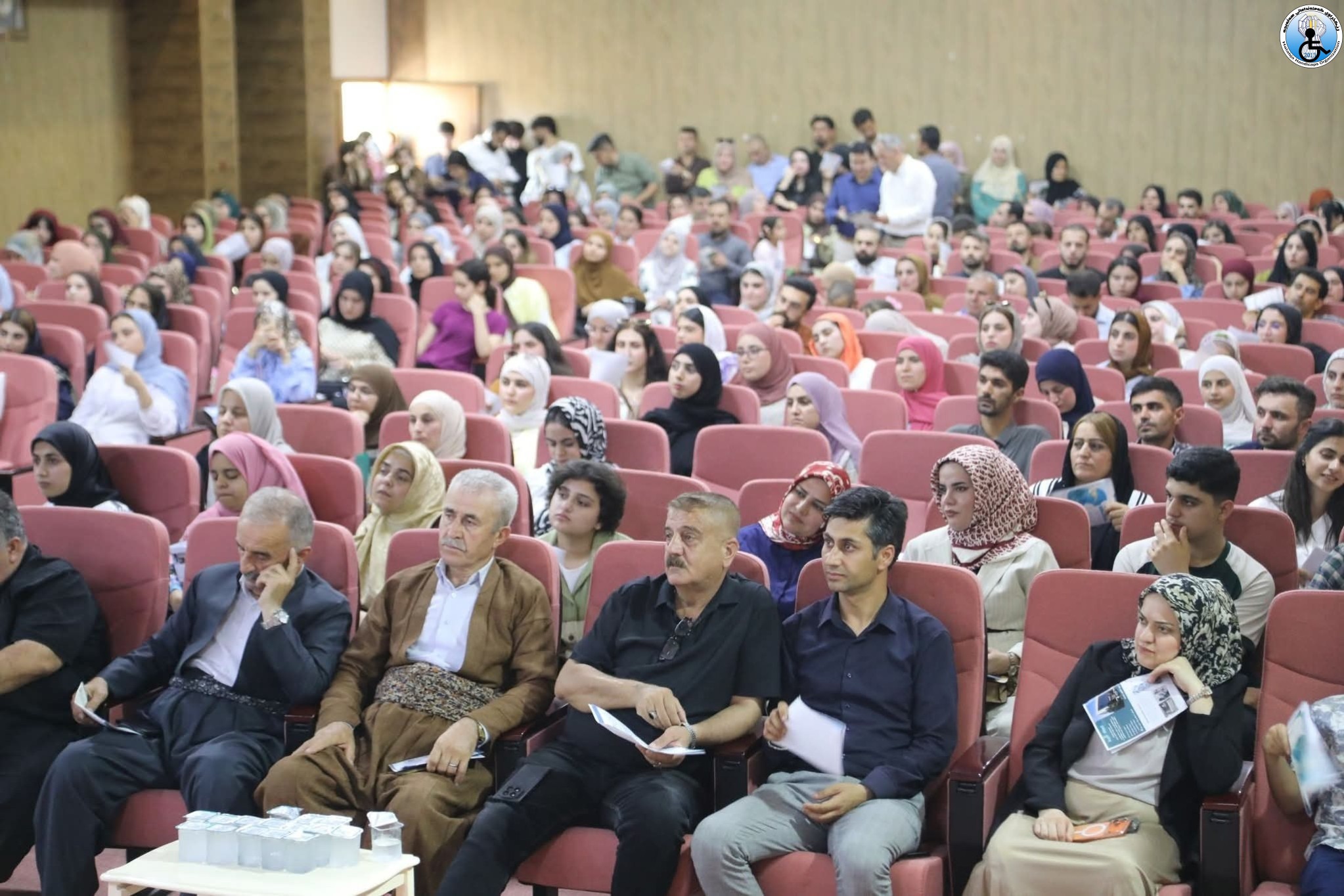 (دەروون دروستی و خۆشگوزەرانی لەکاتی قەیرانەکاندا)