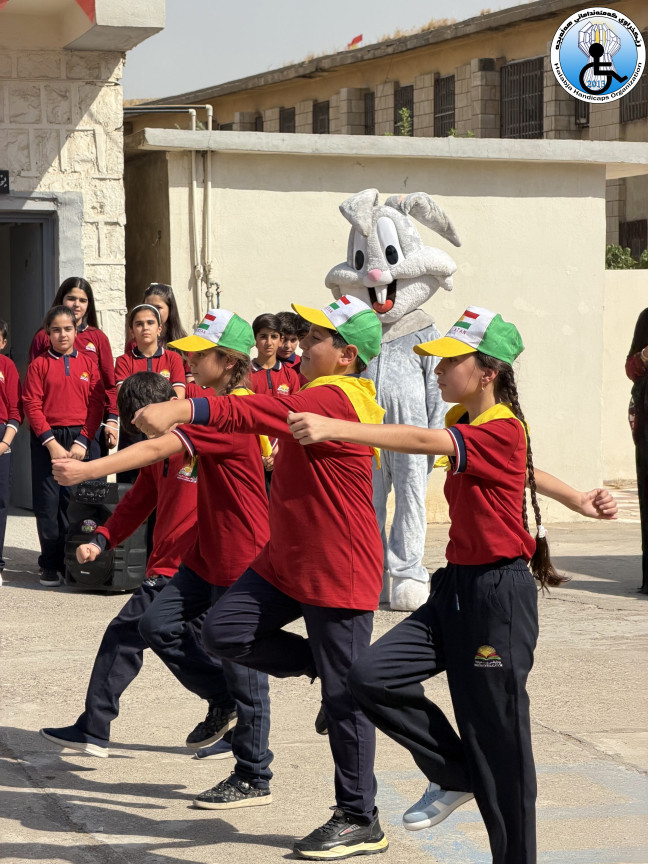 Conducting an activity on the opening of schools in Hawar and Dilin schools in Erbil
