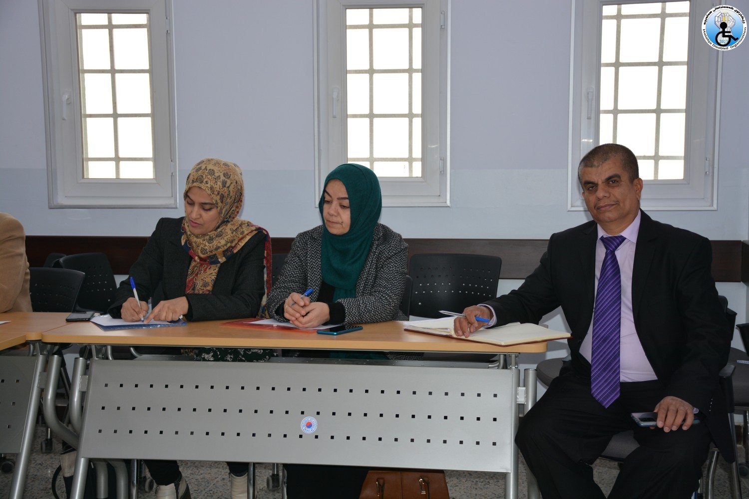 سمینار و ڕاهێنانی