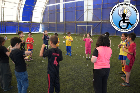 وەرزش و ئاشتی