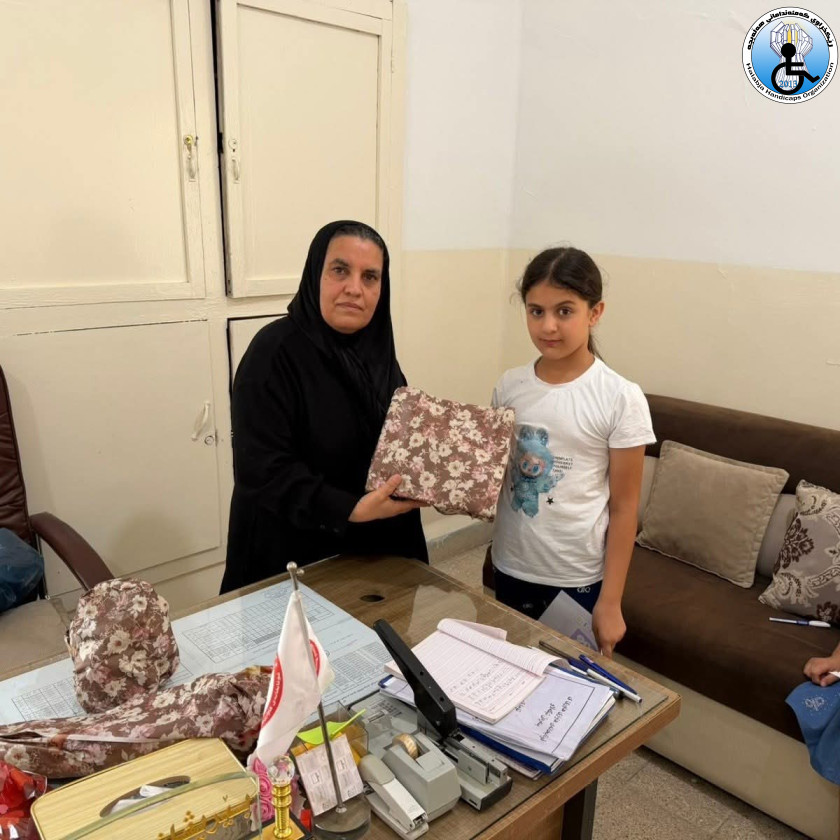 Awarding “School Friends Group” in Dlin and Hawar Schools – Erbil
