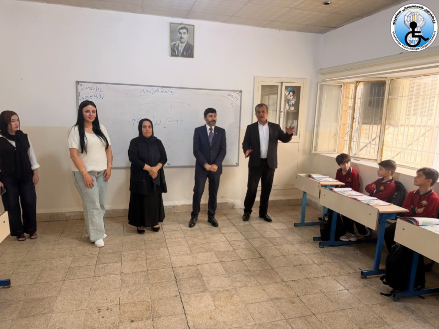 کۆبوونەوەی نوێنەری ڕێکخراوی کەمئەندامانی هەڵەبجە لەگەڵ گروپە چالاکەکانی قوتابخانەی هاوار