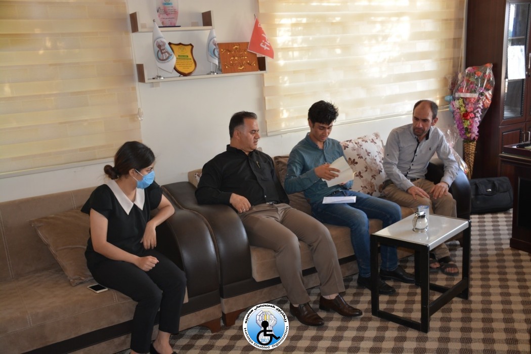 سەردانیکردنی هاوڵاتیان