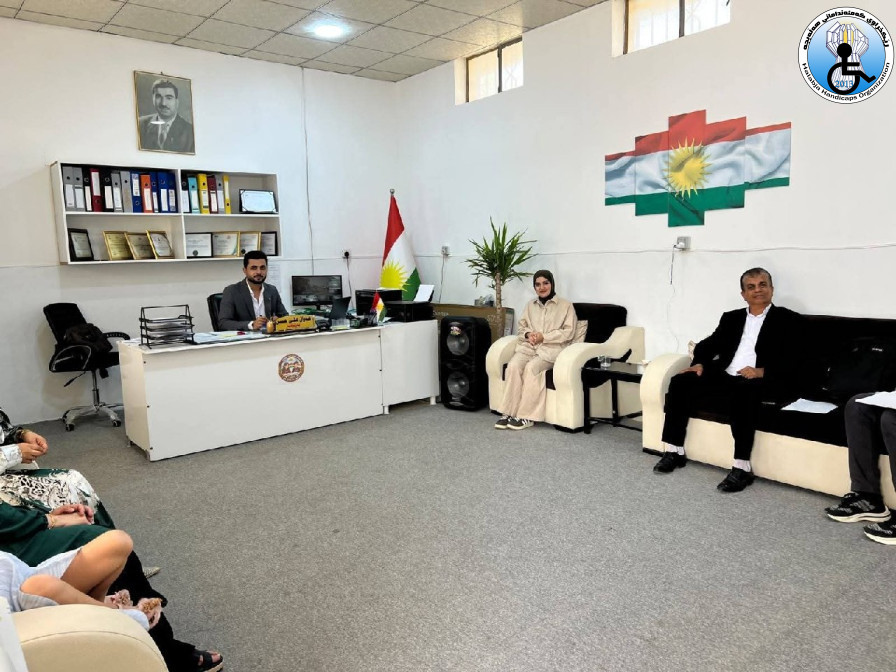 Meeting of representatives of Halabja Disabled Organization with active groups of Dlin school
