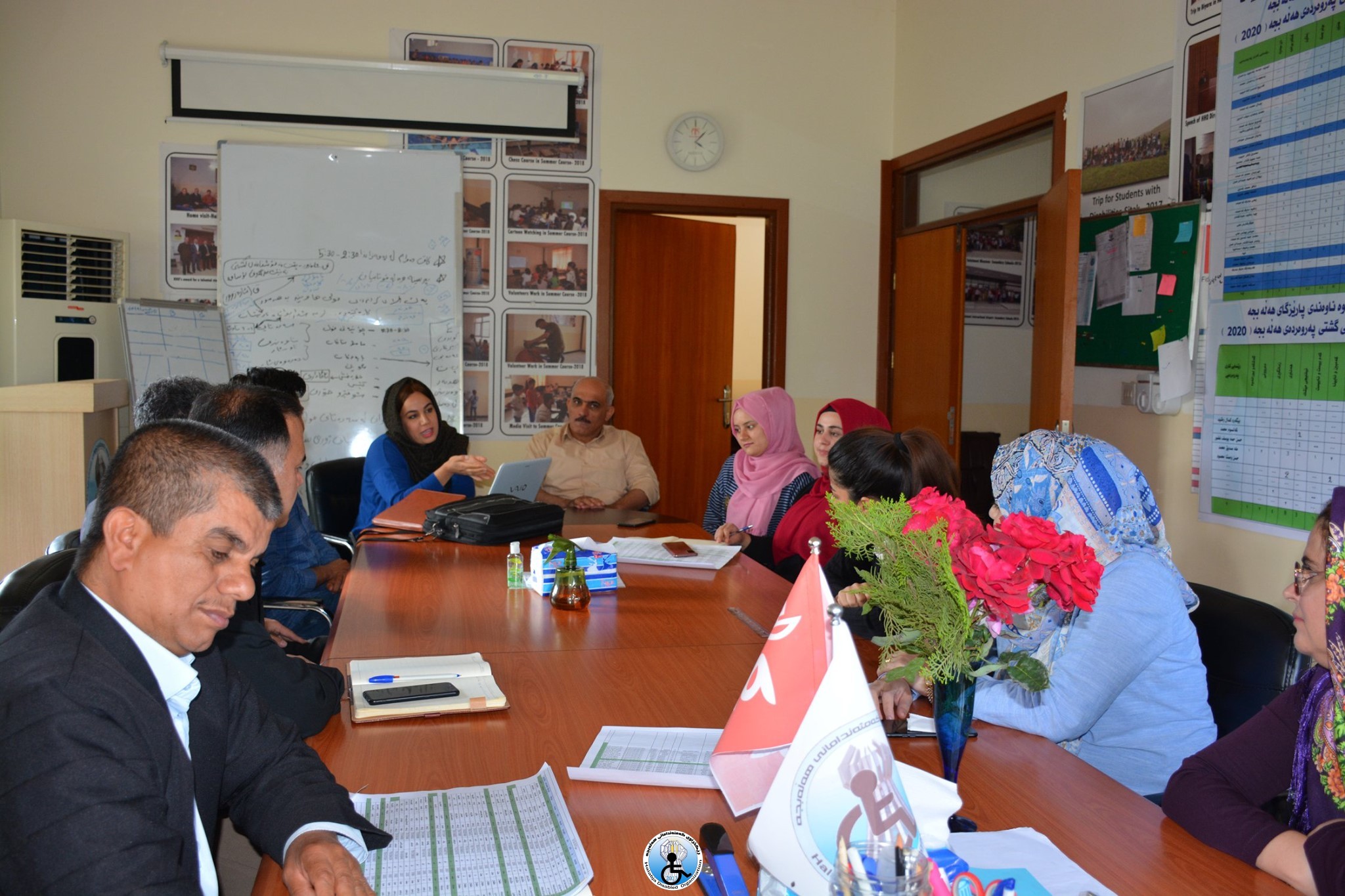 كۆبوونه‌وه‌ی هه‌فتانه‌ی ڕێكخراوی كه‌مئه‌ندامانی هه‌ڵه‌بجه‌