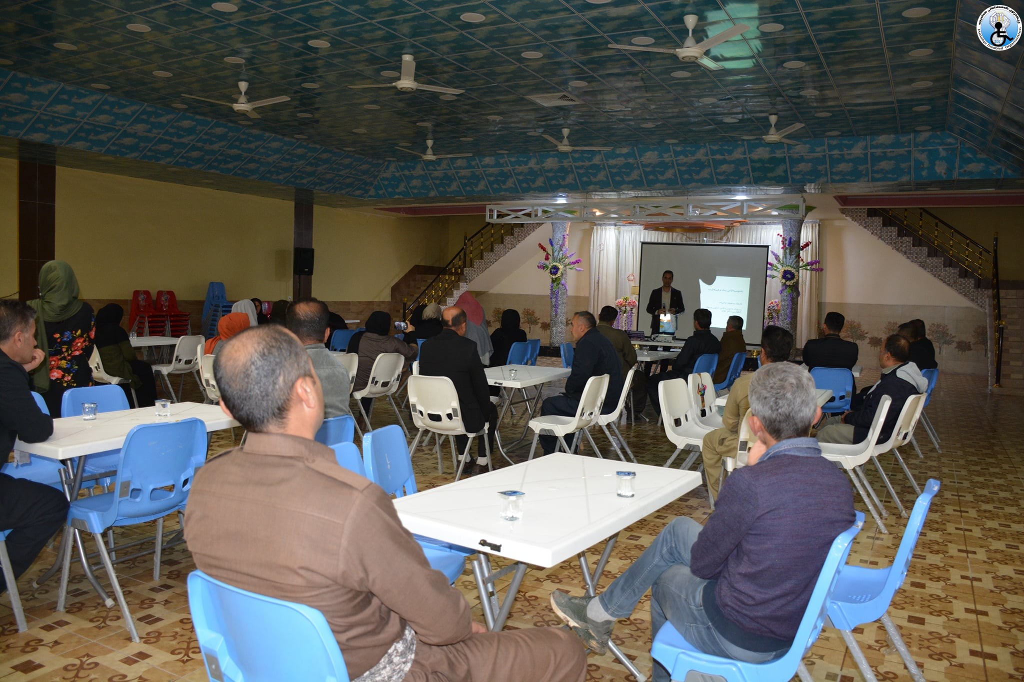 Arranging a training for families with CwDs on stutter techniques and behaviour therapy