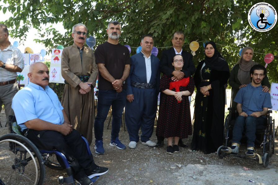 the closing ceremony of the “Friends of My Child” summer course;