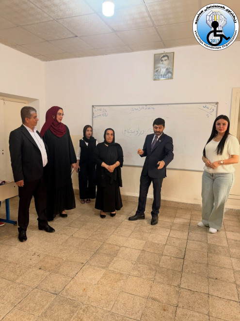کۆبوونەوەی نوێنەری ڕێکخراوی کەمئەندامانی هەڵەبجە لەگەڵ گروپە چالاکەکانی قوتابخانەی هاوار