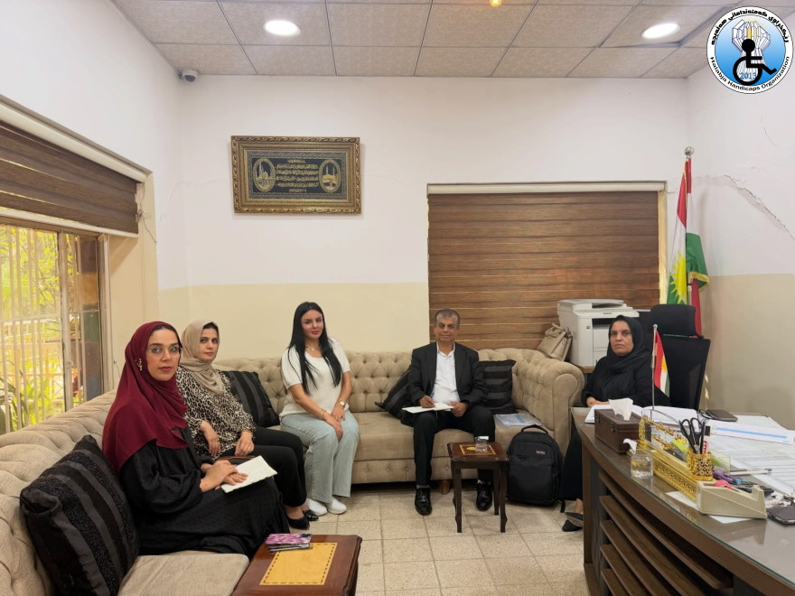 Meeting of representatives of Halabja Disabled Organization with active groups of Hawar school